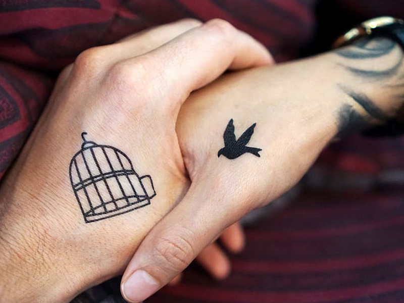 Beautiful Star Tattoos On The Wrists For Men And Women